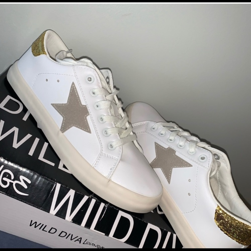 SHEIN star shoes